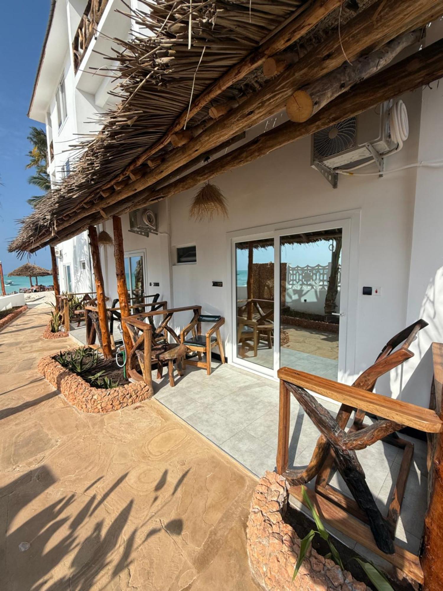 Dhow Beach Boutique Hotel Nungwi Exterior foto