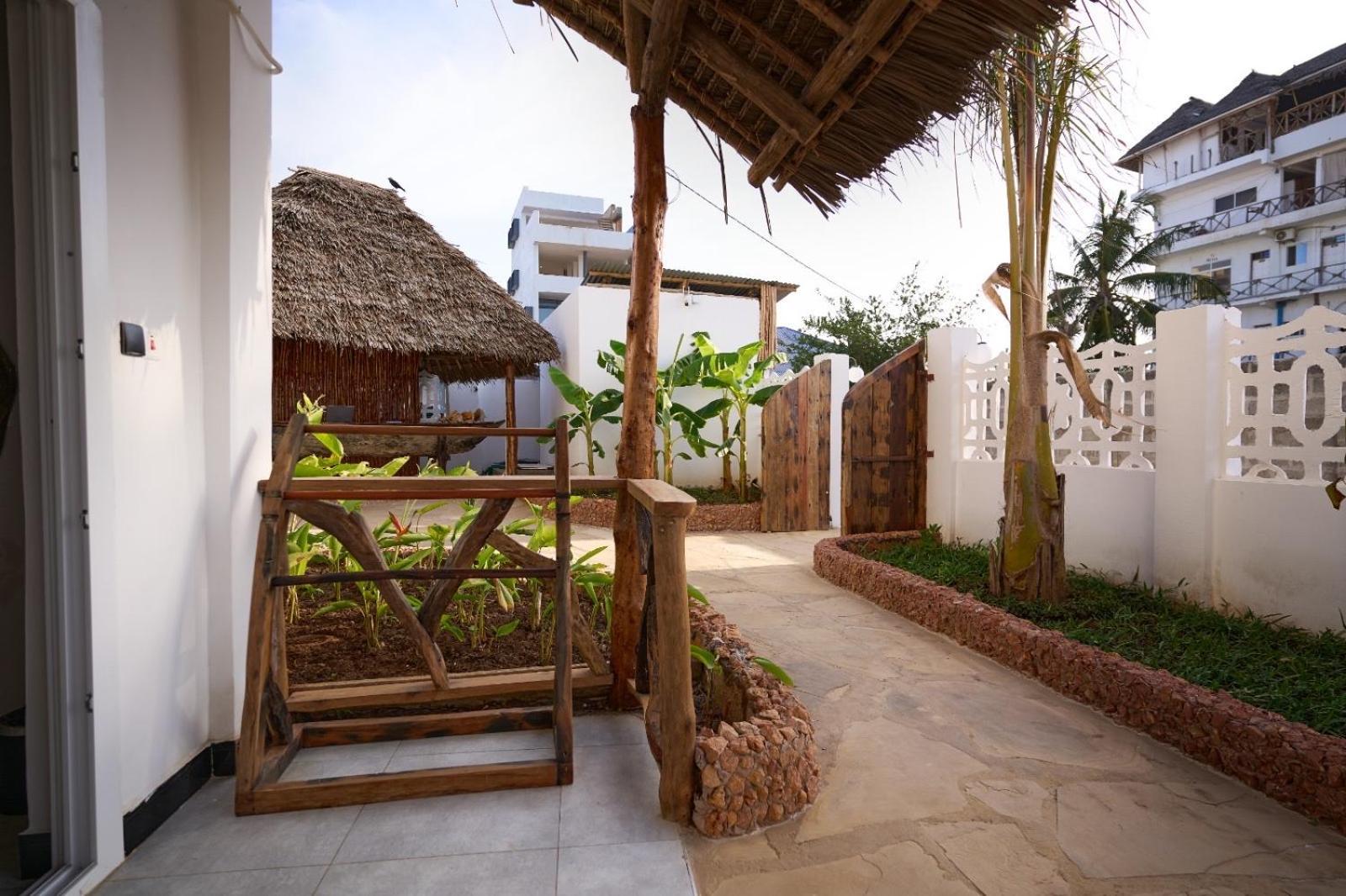 Dhow Beach Boutique Hotel Nungwi Exterior foto